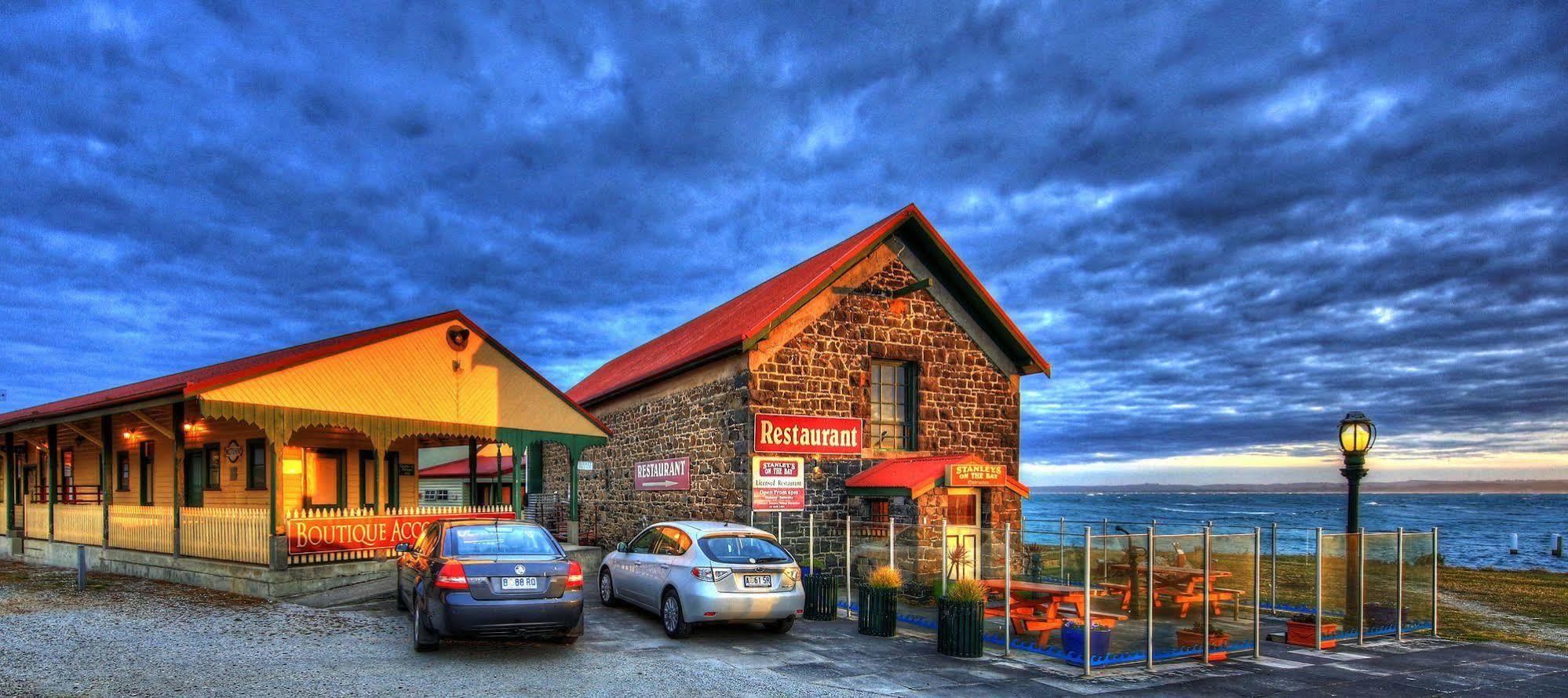 Stanley Village Bagian luar foto