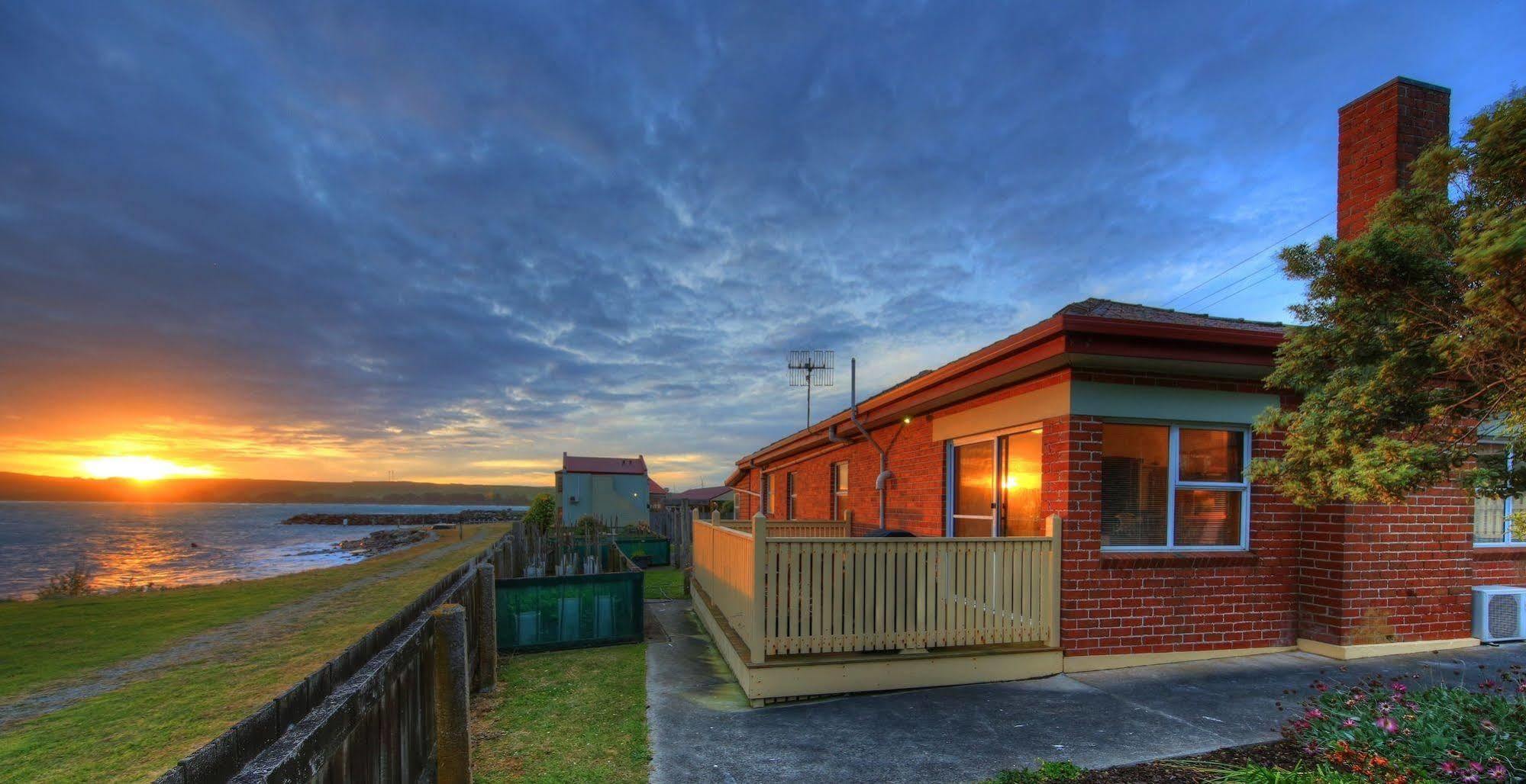 Stanley Village Bagian luar foto